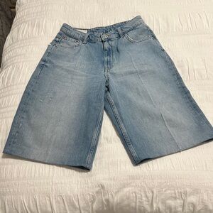 ZARA WIDE LEG LONG DENIM SHORTS